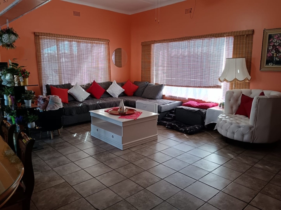 4 Bedroom Property for Sale in De Aar Northern Cape